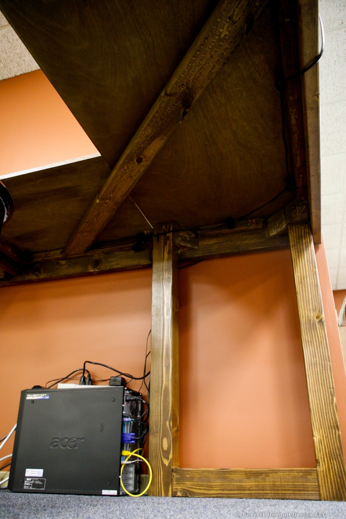 Cable management with hook and loop